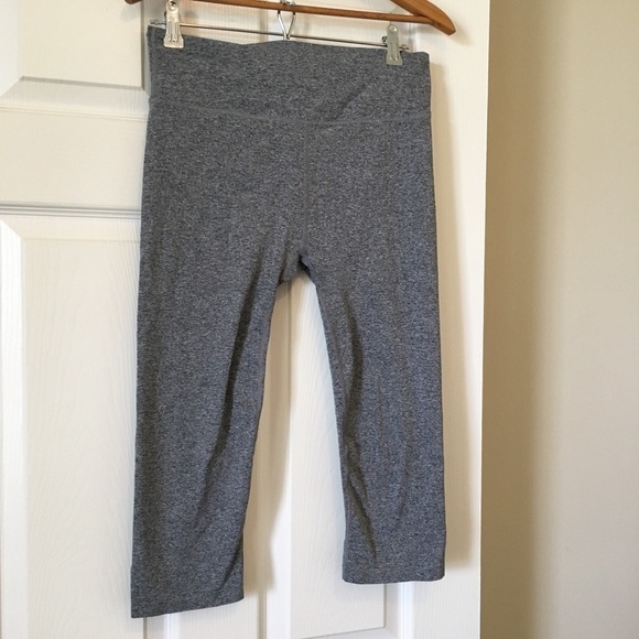 Stance Heather Gray Exercise Capris Pants - Picture 1 of 7